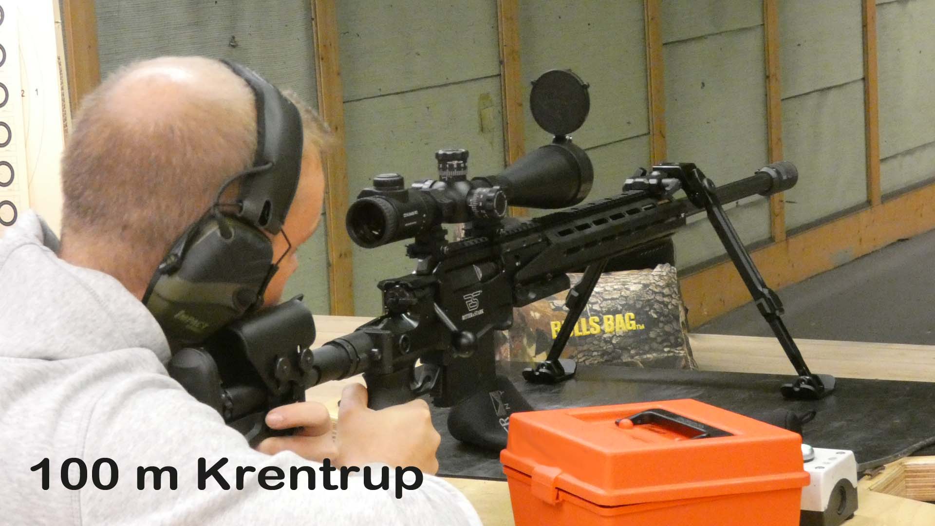 Präzisionsgewehr in .308 mit Zielfernrohr und Zweibein auf 100 m in Krentrup